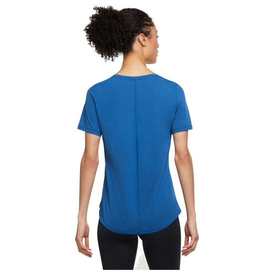 Nike Γυναικεία κοντομάνικη μπλούζα Dri-FIT One Nike Γυναικεία κοντομάνικη μπλούζα Dri-FIT One